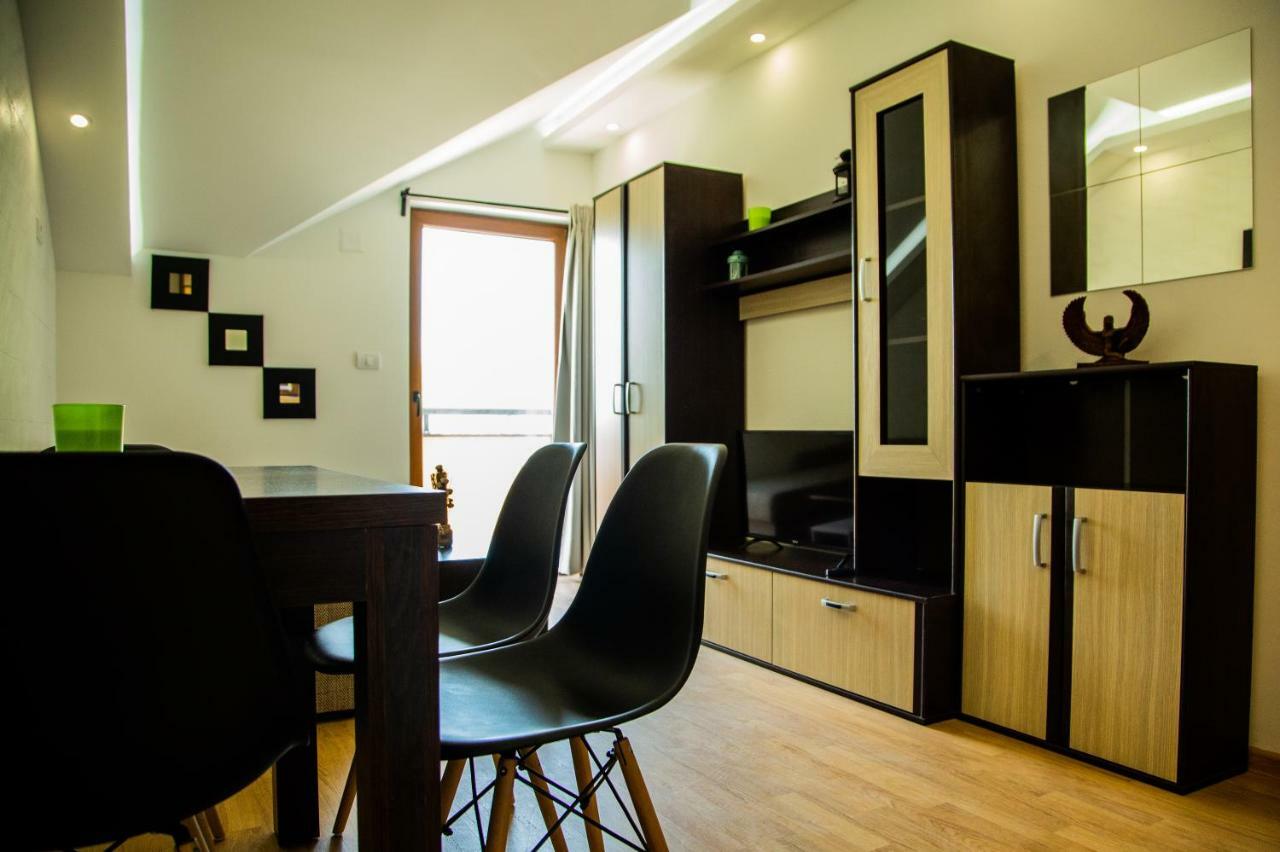 Apartmani Borova 2 Veliko Gradište Dış mekan fotoğraf